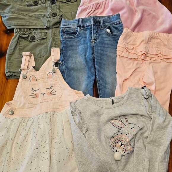 Girls 6 Piece Clothing Lot - Picture 1 of 10